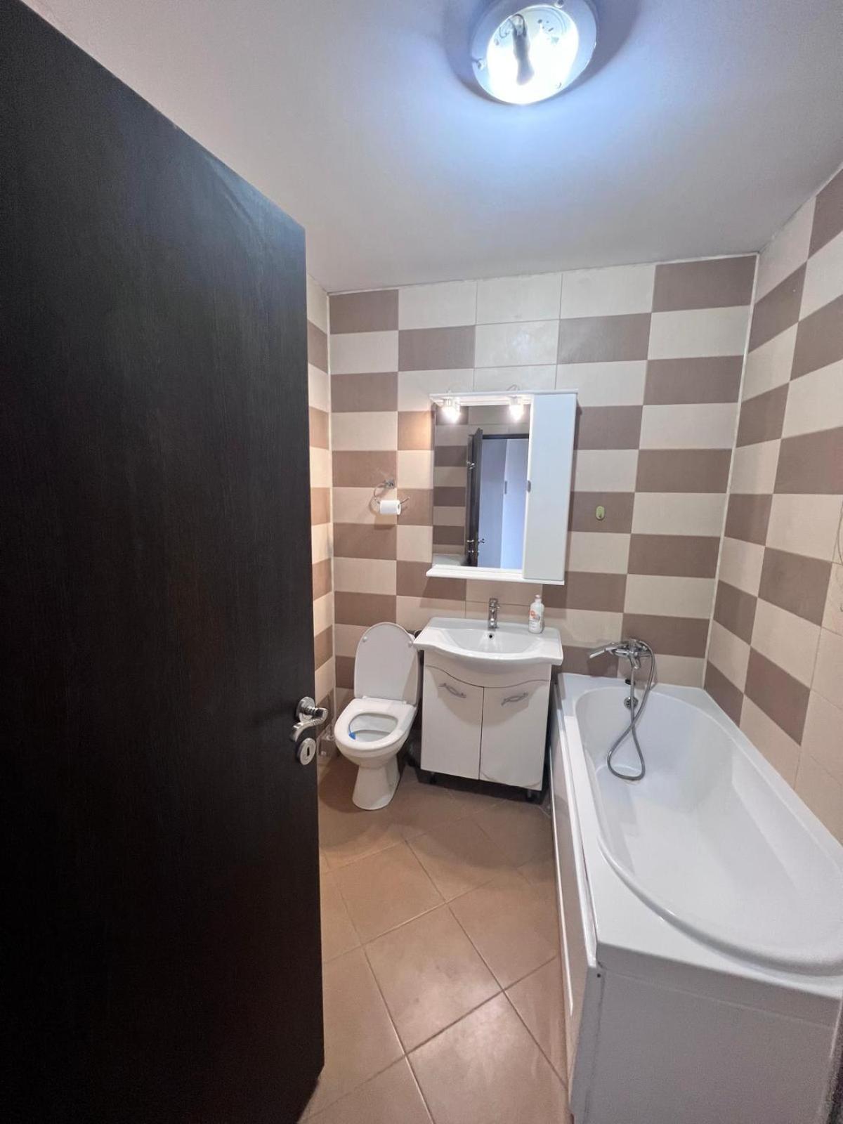 Chindia Apartament Targoviste Extérieur photo